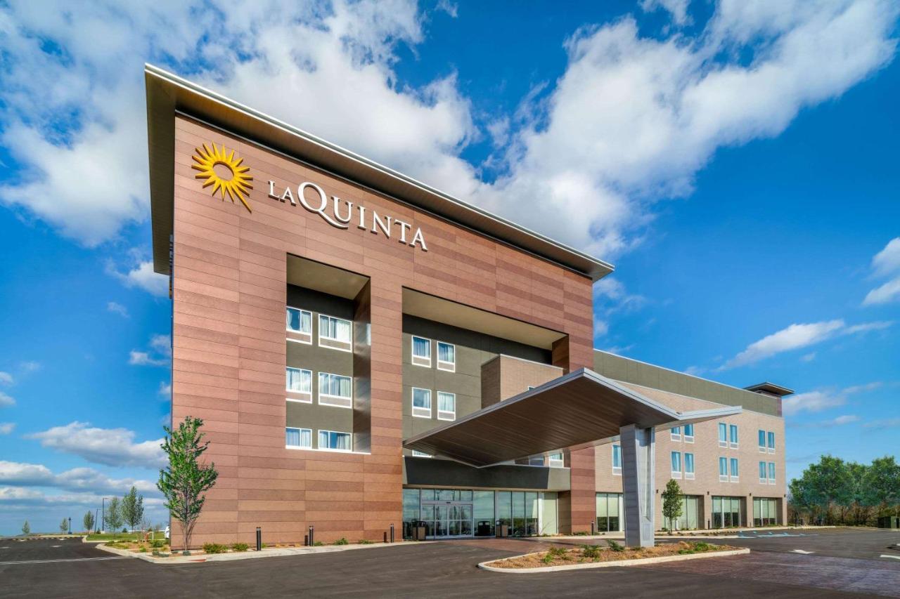 La Quinta Inn & Suites By Wyndham Louisville Ne - Old Henry Rd Εξωτερικό φωτογραφία